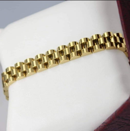 Titanium chain bracelet for men  Golden color